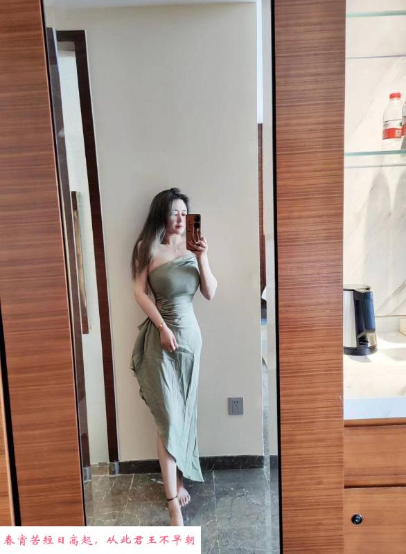 服务控性感大胸妹子 第2张