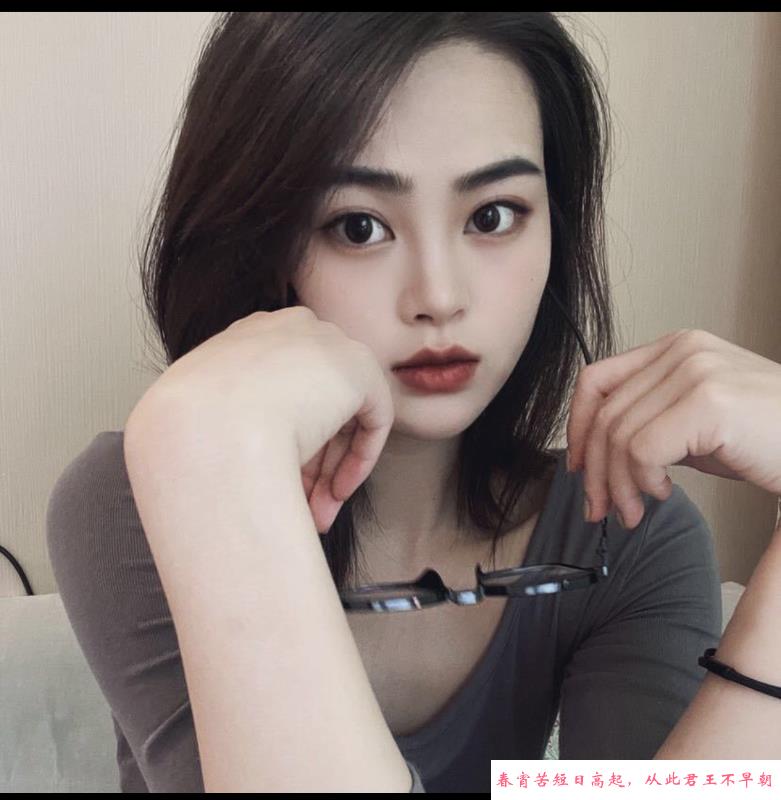 年轻妹子 第1张