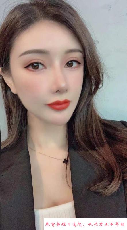 性感风骚selina 第3张