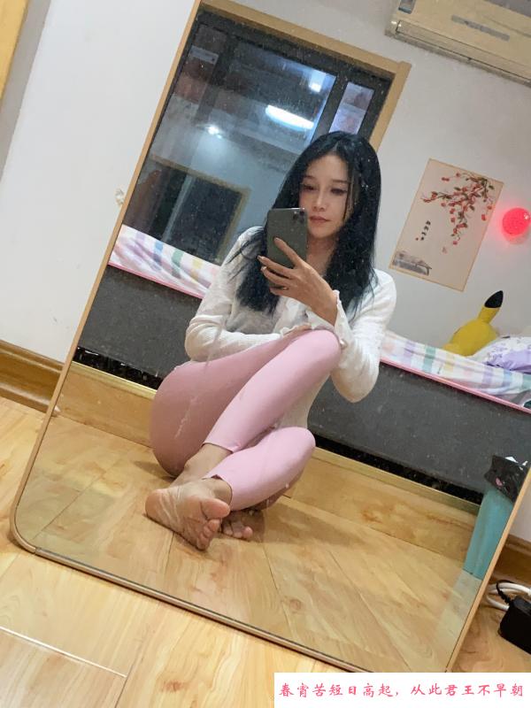 翘臀瑜伽少妇 第3张