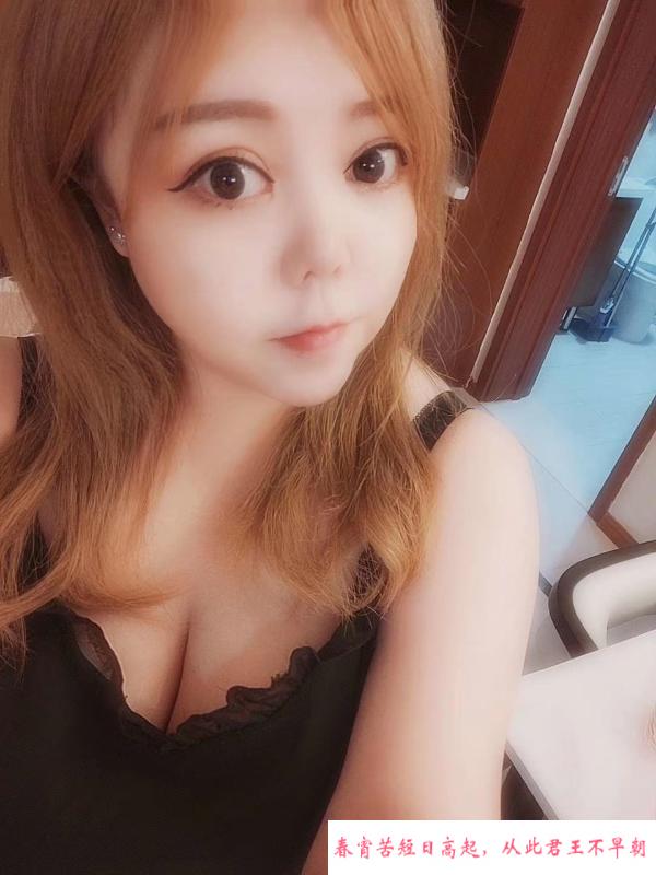 沈阳大胸坦克 第1张