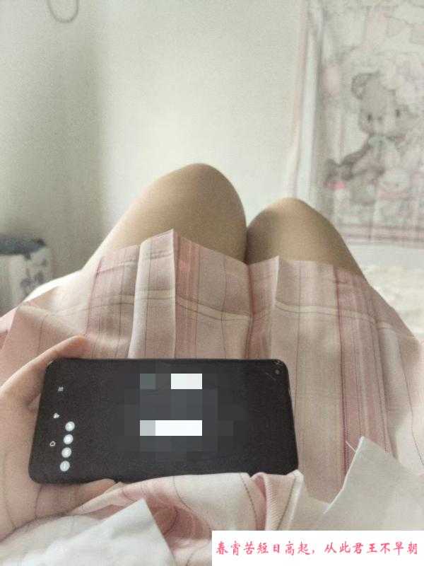 大臀嫩妹爽歪歪 第1张