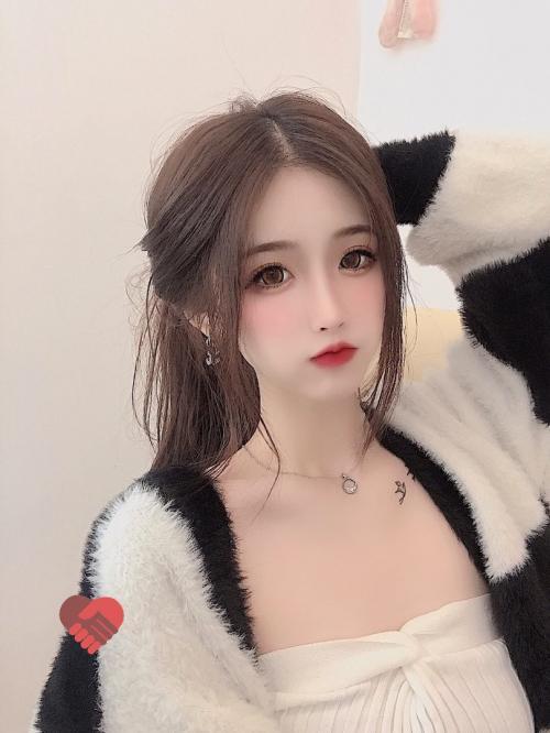 白嫩水多逼逼敏感小妹妹 第4张