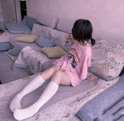 内蒙小羔羊萝莉 第2张