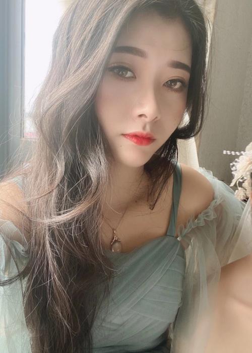服务超好，听话指挥的小姐姐 第1张