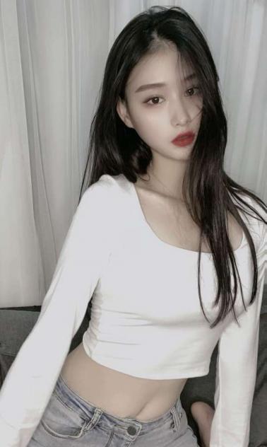 年轻小妹妹等你来宠 第1张