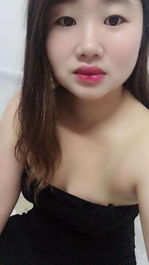 乌沙月月 第2张