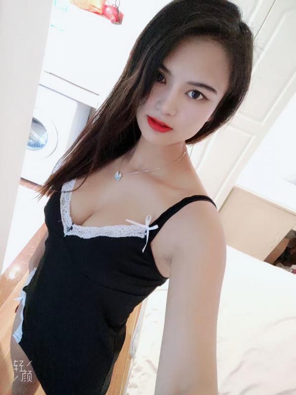 禅城高挑妹子可乐 第1张