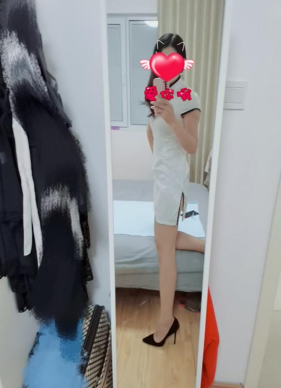 建邺丝袜制服御姐 第1张
