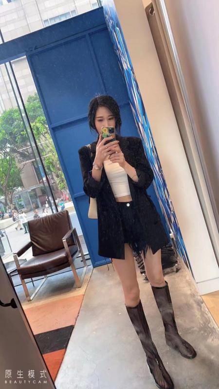 闵行模特170 第1张