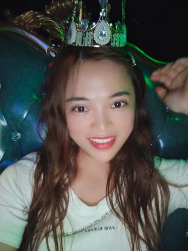 宝安良家少妇 第1张