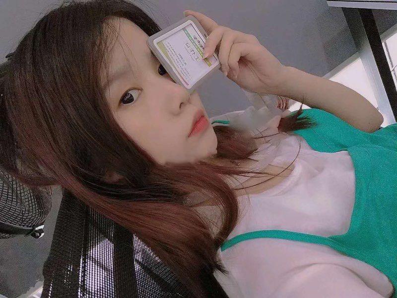 红山可爱大奶嫩妹 第1张
