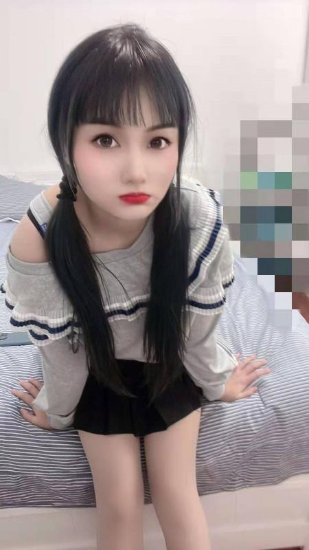 越秀大眼萌妞柚柚 第2张