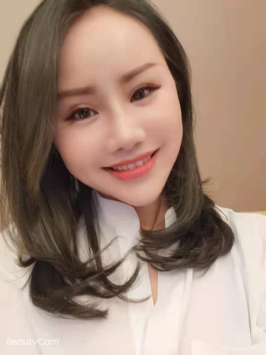 大胸妹子朵朵 第2张