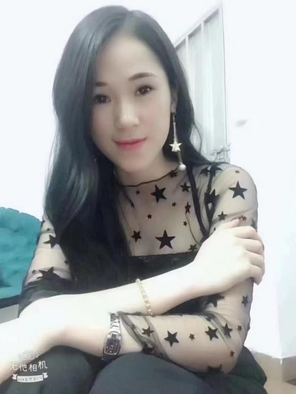 可以一字马妹妹 第1张