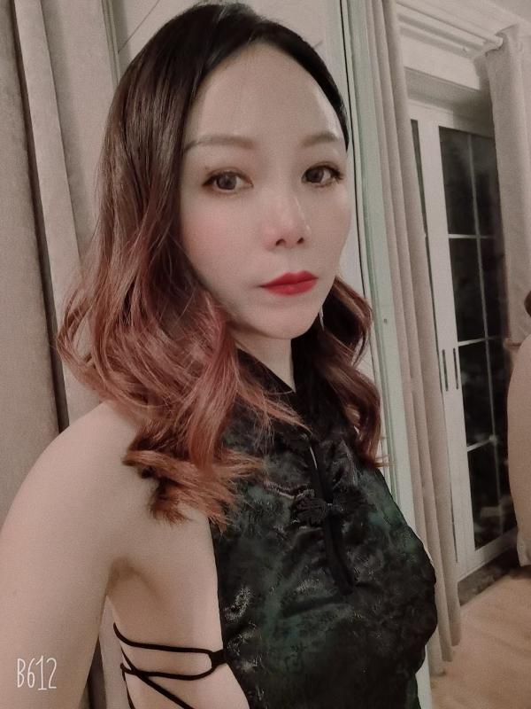 轻熟小骚货 第2张
