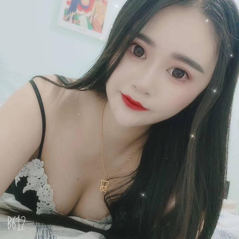天河大胸小骚货笑笑 第1张