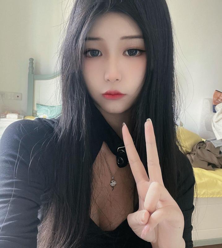青羊颜值长腿妹子 第2张