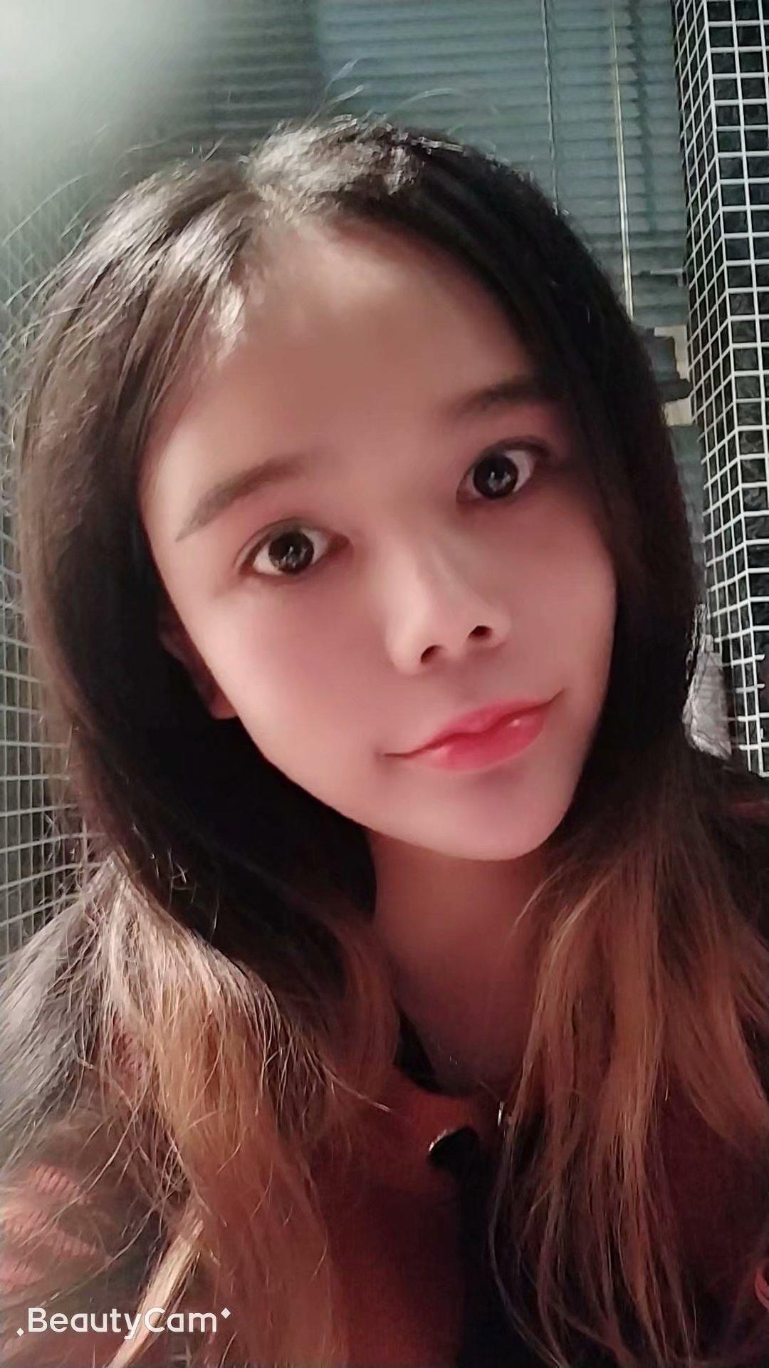 干炮喷水小美女，超赞的服务 第1张