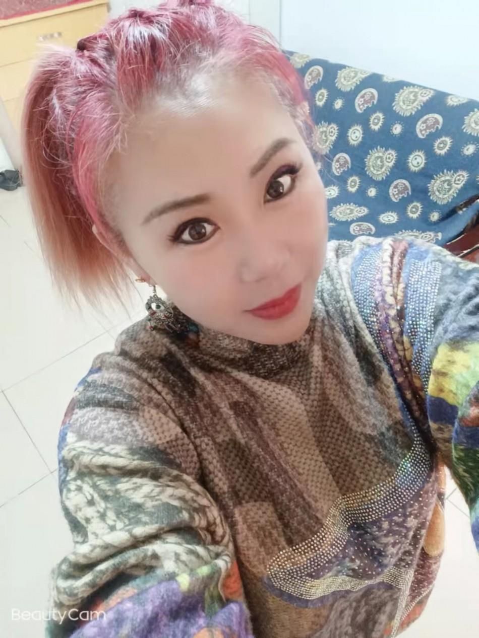 富民路大熟女颜值一般但是骚浪贱 第1张