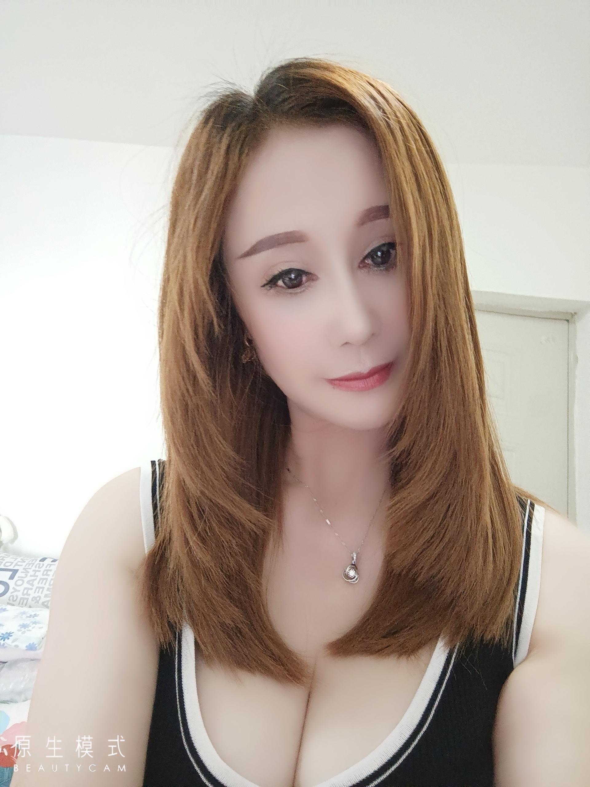 东三环亲身体验楼凤 第2张