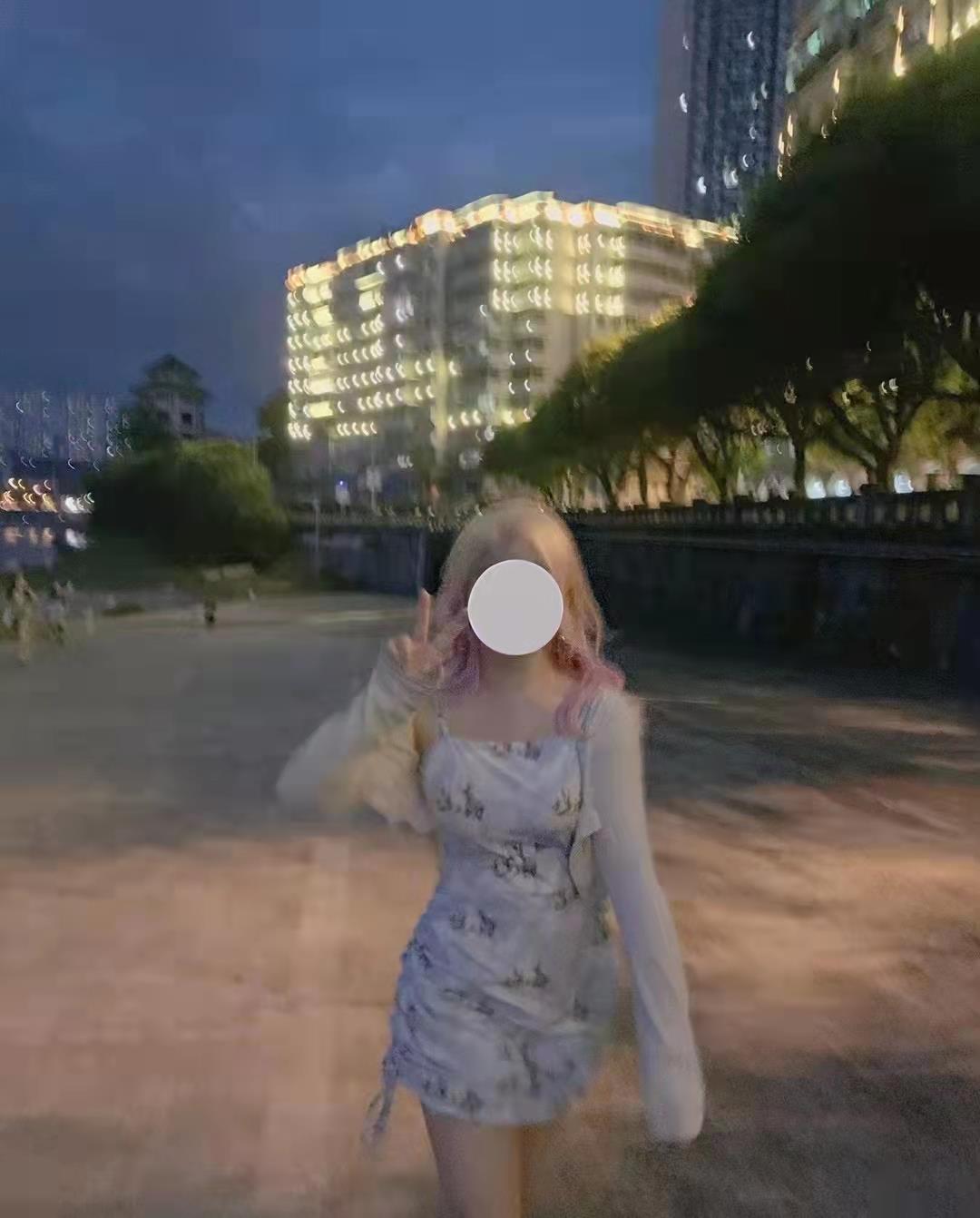 南山萝莉cos小樱 第1张
