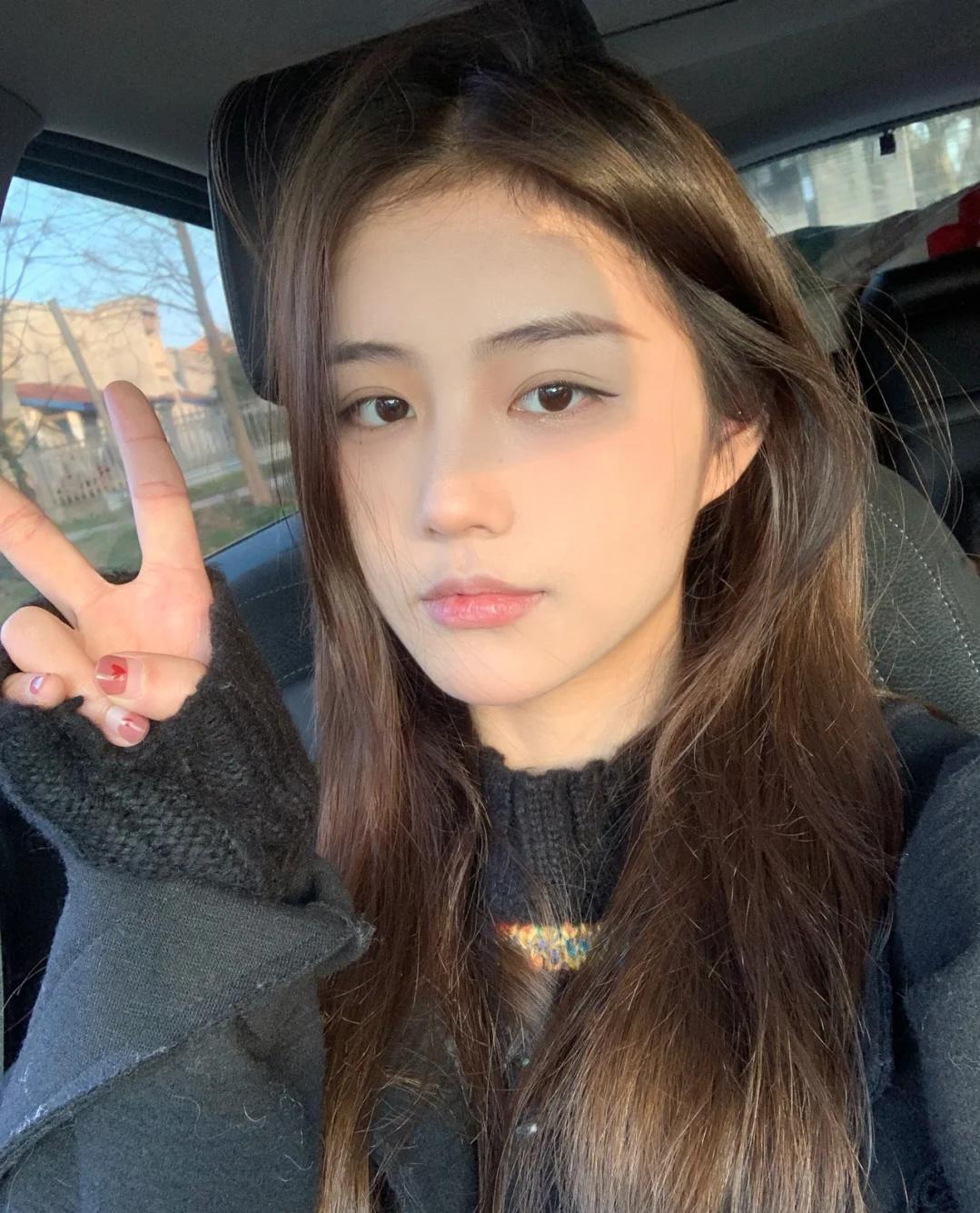 年轻的漂亮小姐,身材很不错,价格偏贵 第4张