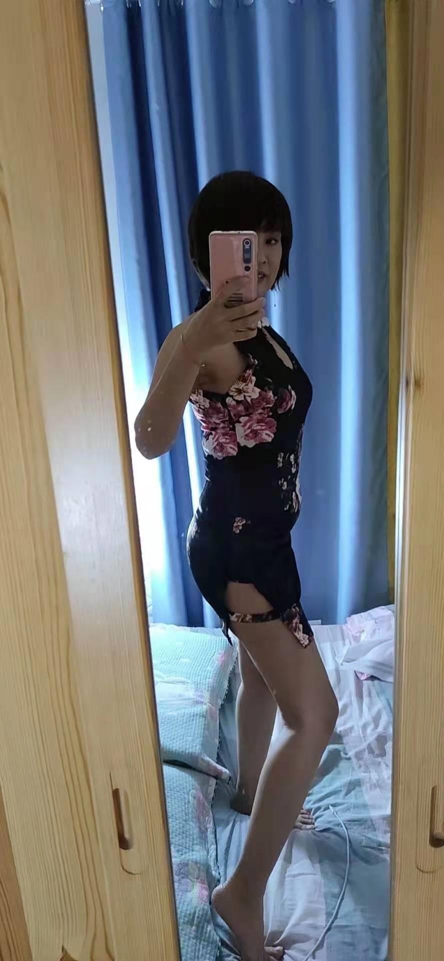 淄博可以做KB的妹子,深喉强烈推荐,身材不错 第2张